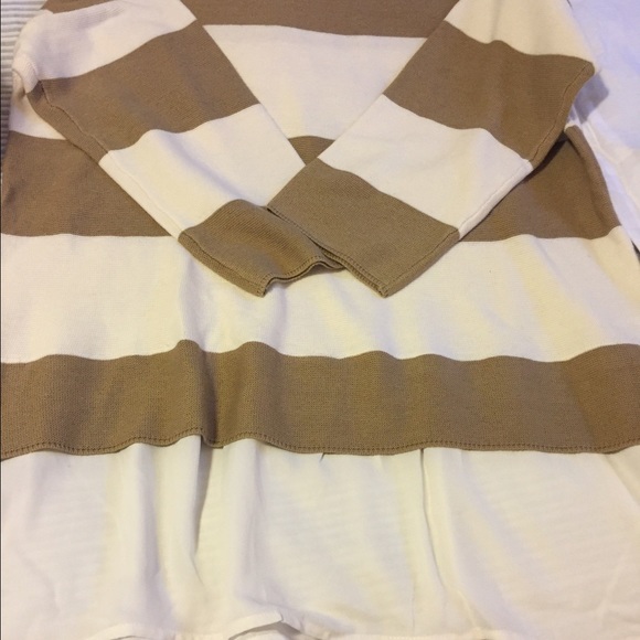 Camel /Ivory chiffon sweater 🍁 - Picture 3 of 4