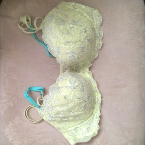 Victoria secret bra