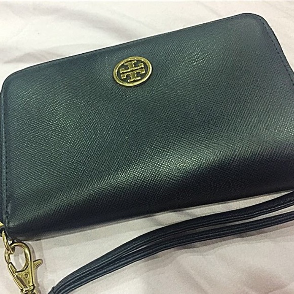 Tory Burch Wristlet