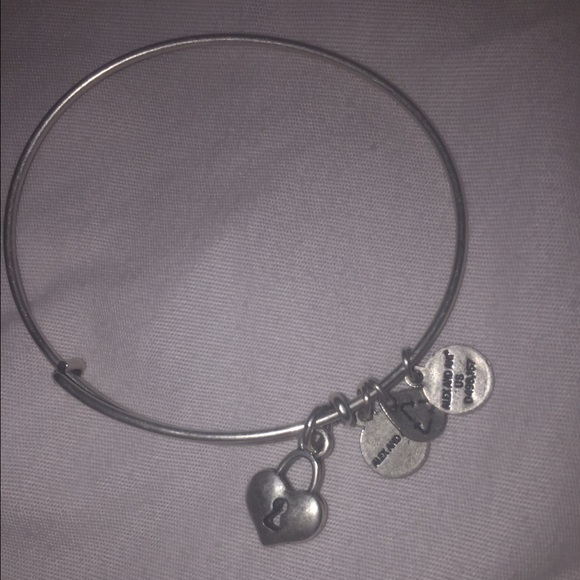 "Key to my heart" Alex & Ani Bracelet