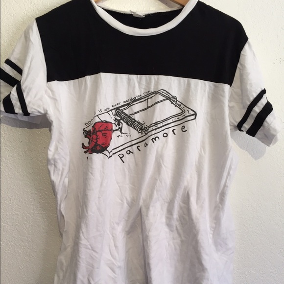 Paramore band tee