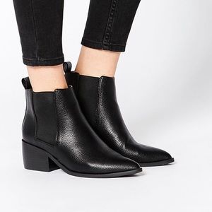 ASOS Pointed Toe Leather Chelsea Ankle Boots, sz 9