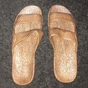 Brown jandals