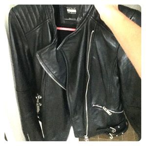Zara authentic leather jacket!!