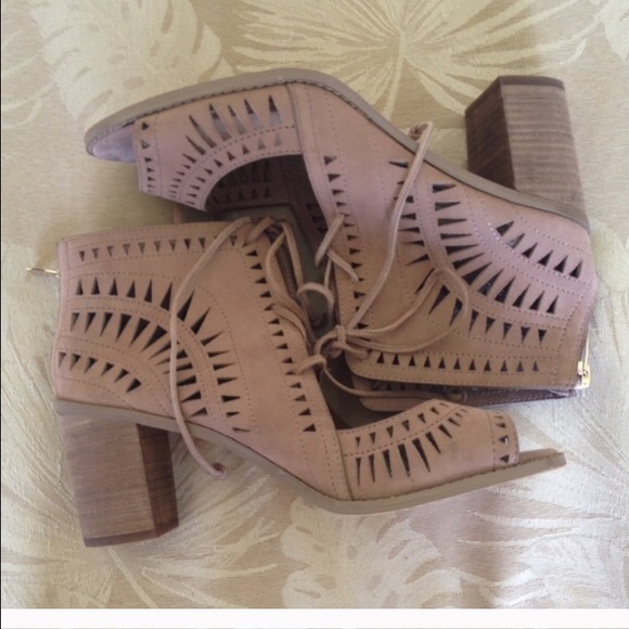 Vince Camuto Tarita shoes💞