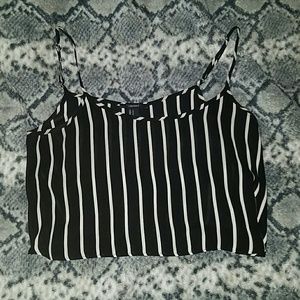 BLACK N WHITE CROP TOP