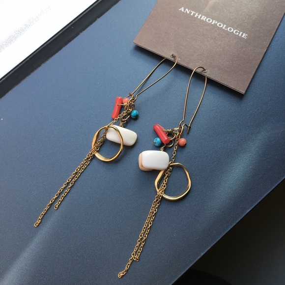 Anthroplogie Dangle Earrings