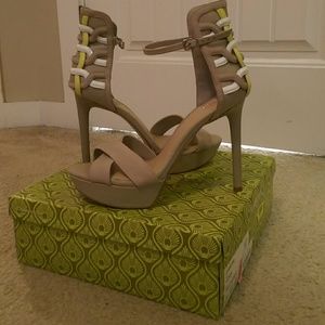 Gianni Bini Yazmin Heels Size 11