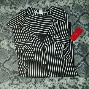 BLACK N WHITE LONG SLEEVE BUTTON UP