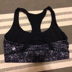 Lululemon bra!