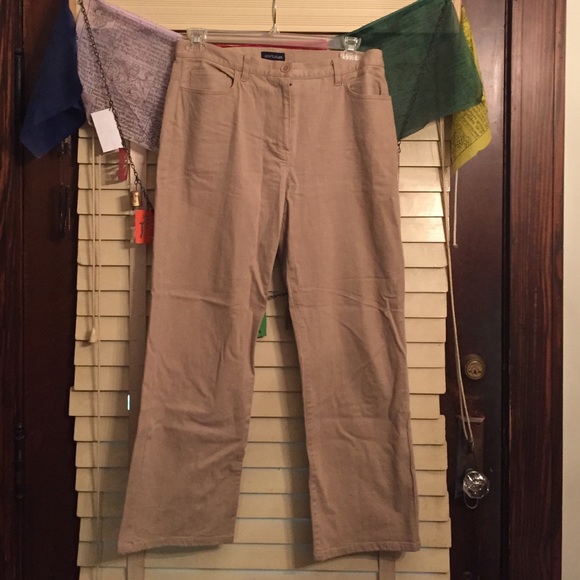 Ann Taylor khaki pants size 12