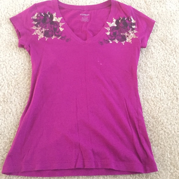 Y2K Vintage Pink and Gold V-neck graphic tee