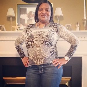 Meet your Posher, Roslyn