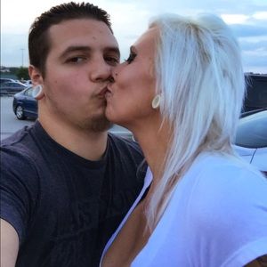 Meet your Posher, Debra