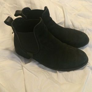 Black Steve Madden Suede Booties