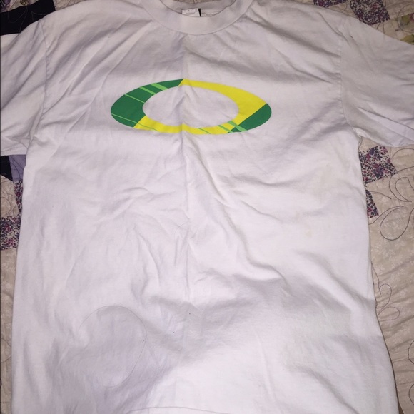 T shirt