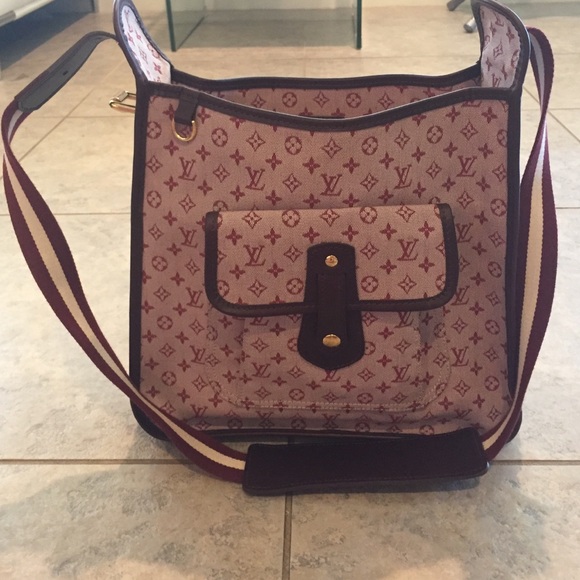 Authentic Louis Vuitton shoulder bag