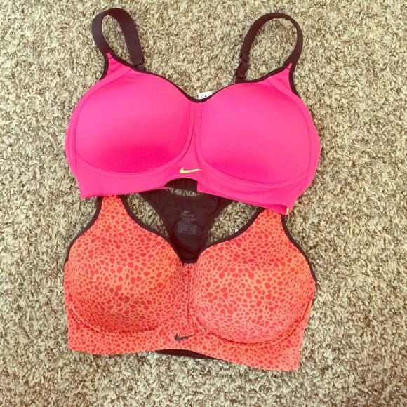 Nike sports bras 34DD
