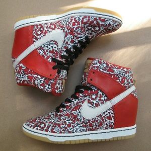 Nike Sky Hi Dunk Liberty of London Red NWOT