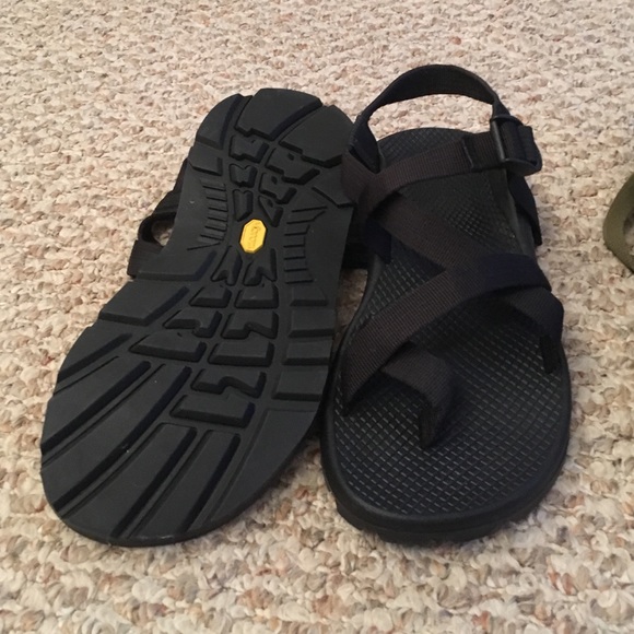 Shoe bundle: 3 pairs of chacos