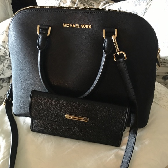 ❤️❤️Sold on eBay ❤️❤️Authentic Michael Kors - Picture 2 of 4