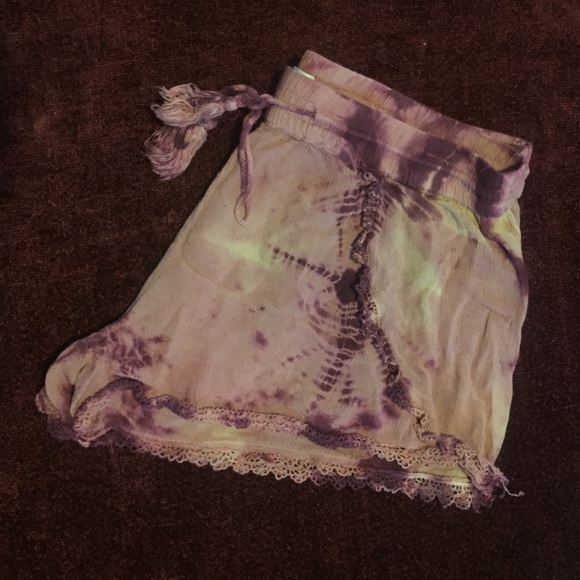 Shorts With drawstring! - Picture 4 of 4