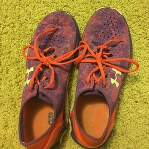 Girls under armour sneakers used