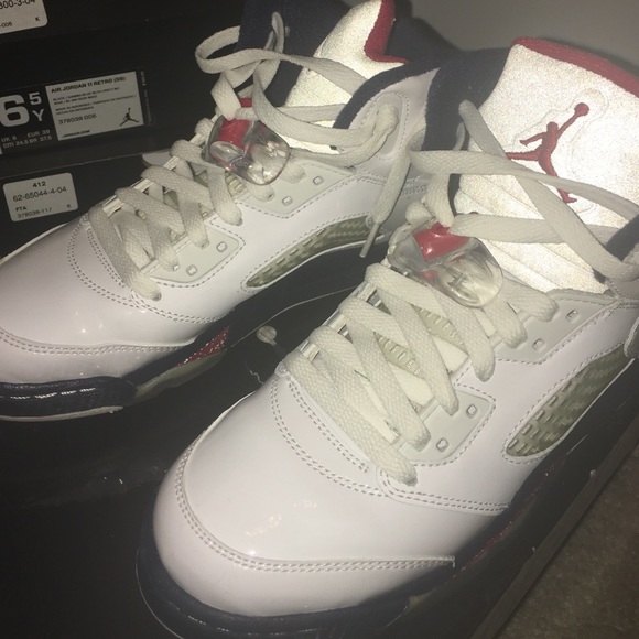 AIR JORDAN RETRO 5