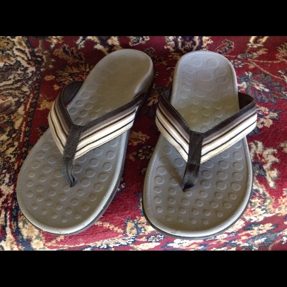 VIONIC ORTHAHEEL FLIP FLOPS