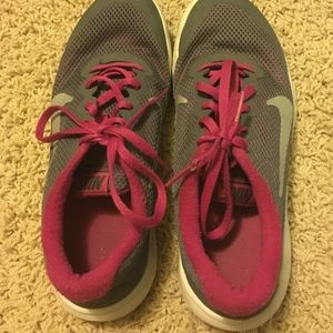Girls Nike shoes