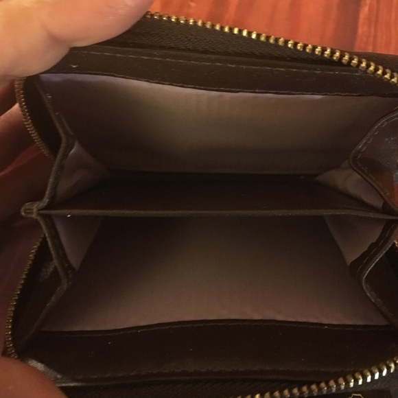 Coach wallet good condition - Picture 3 of 4