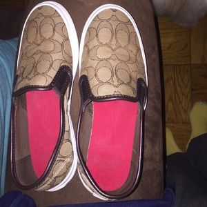 Brand new worn once coach shoes