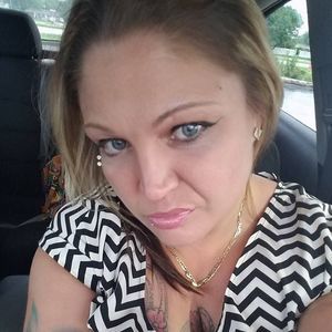 Meet your Posher, Melanie