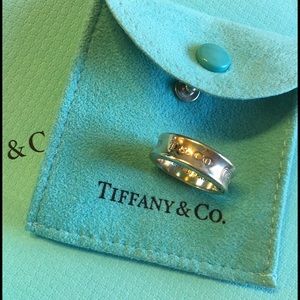 Tiffany &Co. 925 Sterling Silver Ring