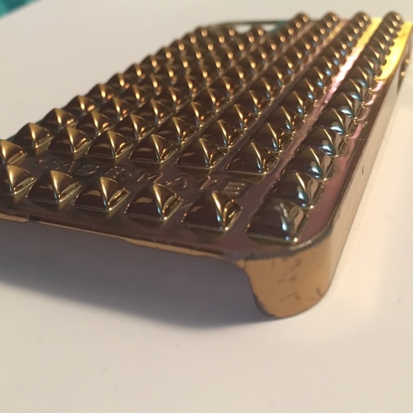 Spiked gold iPhone 5 case - Picture 2 of 2