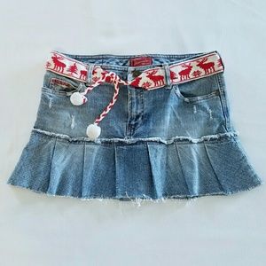 ABERCROMBIE KIDS Distressed Denim Skirt with Belt