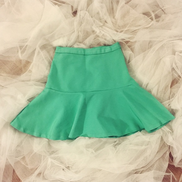 Devlin flounce skirt