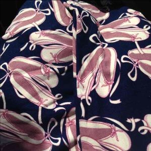 Lularoe ballet slippers os