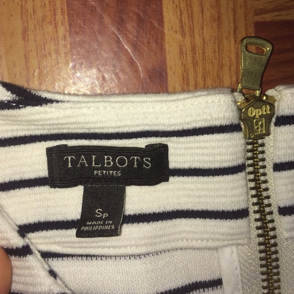 Talbots Blouse - Picture 2 of 3