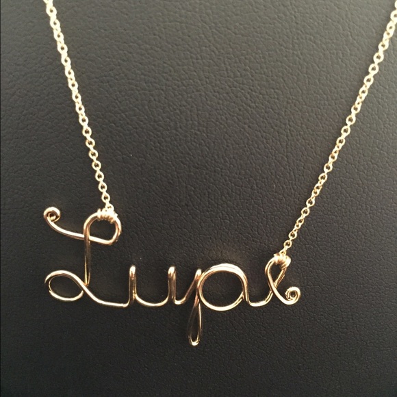 Named necklace. - Picture 4 of 4