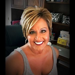 Meet your Posher, Mandy
