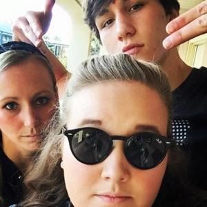 Meet your Posher, Beth ann