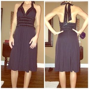 White House, Black Market, Dress