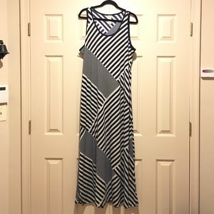 Faded Glory Dresses - Navy Blue and White Stripe Design Maxi Dress Faded Glory Dresses - Navy Blue and White Stripe Design Maxi Dress