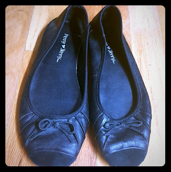 Black flats