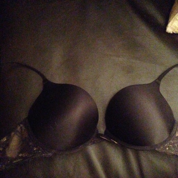 Maidenform add 2 cup Size 36B