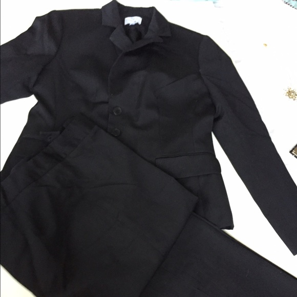 🎉HOST PICK🎈🎉LOFT Navy Pant Suit