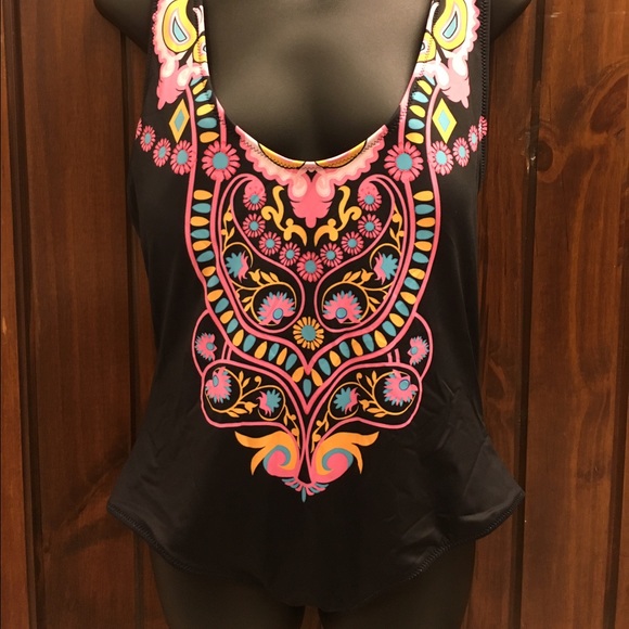 Bathing suit - Picture 2 of 4