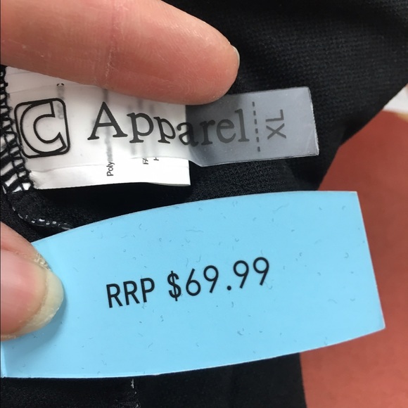 Bathing suit - Picture 4 of 4