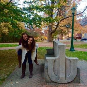 Meet your Posher, Amy